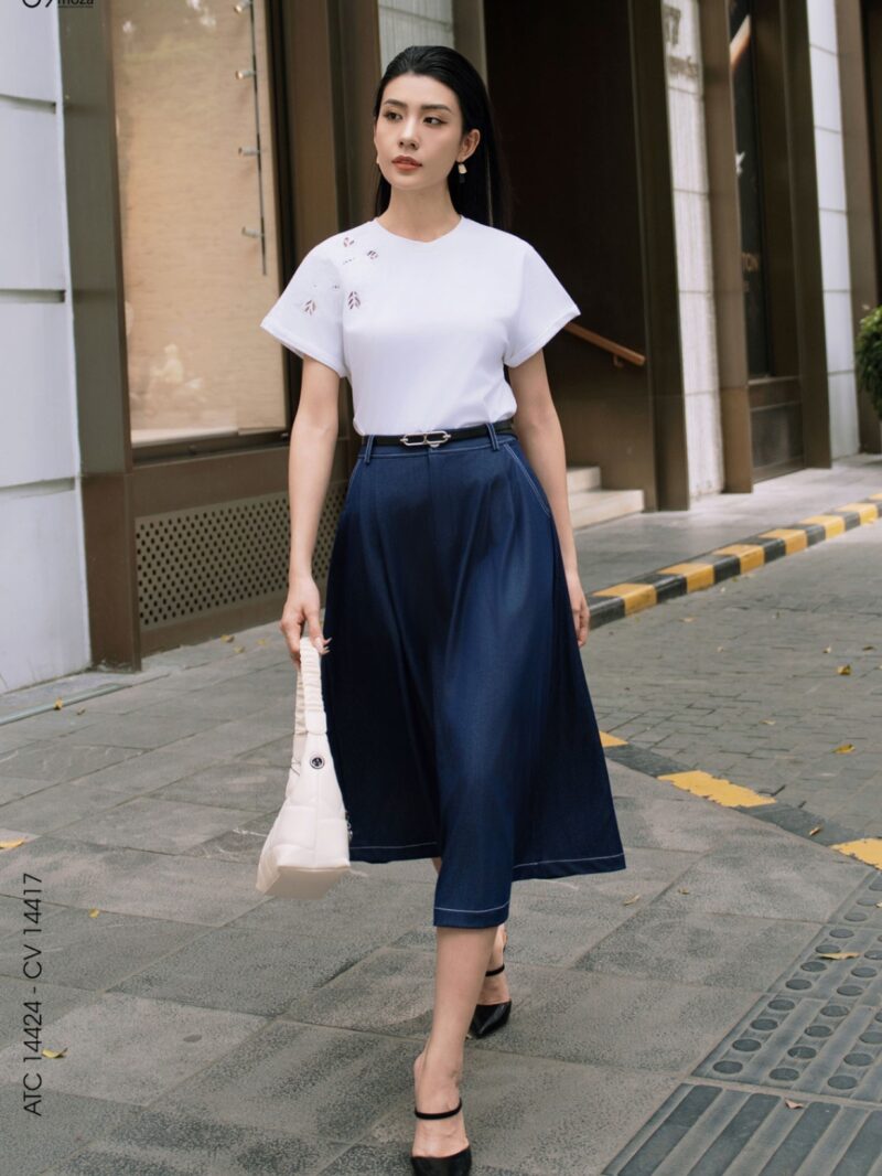 Áo thun thêu họa tiết hoa 25S16ACT14424-1