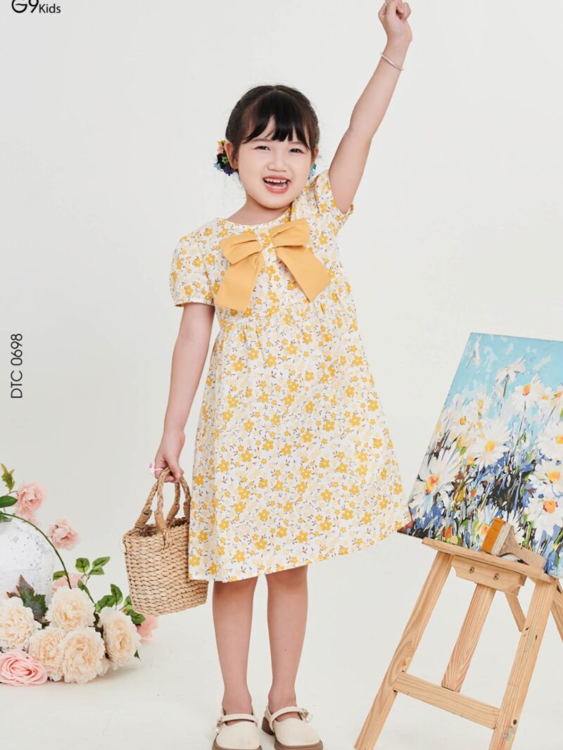 Váy tay ngắn dáng xòe phối nơ cổ chất liệu thô họa tiết 24S12BĐTC0698-2