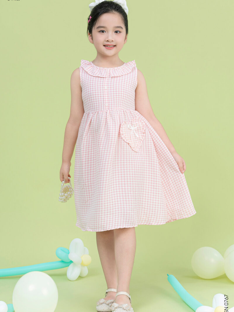 Váy sát nách bé gái chất liệu thô kẻ caro phối túi xinh xắn 25S12BĐSN0767-1