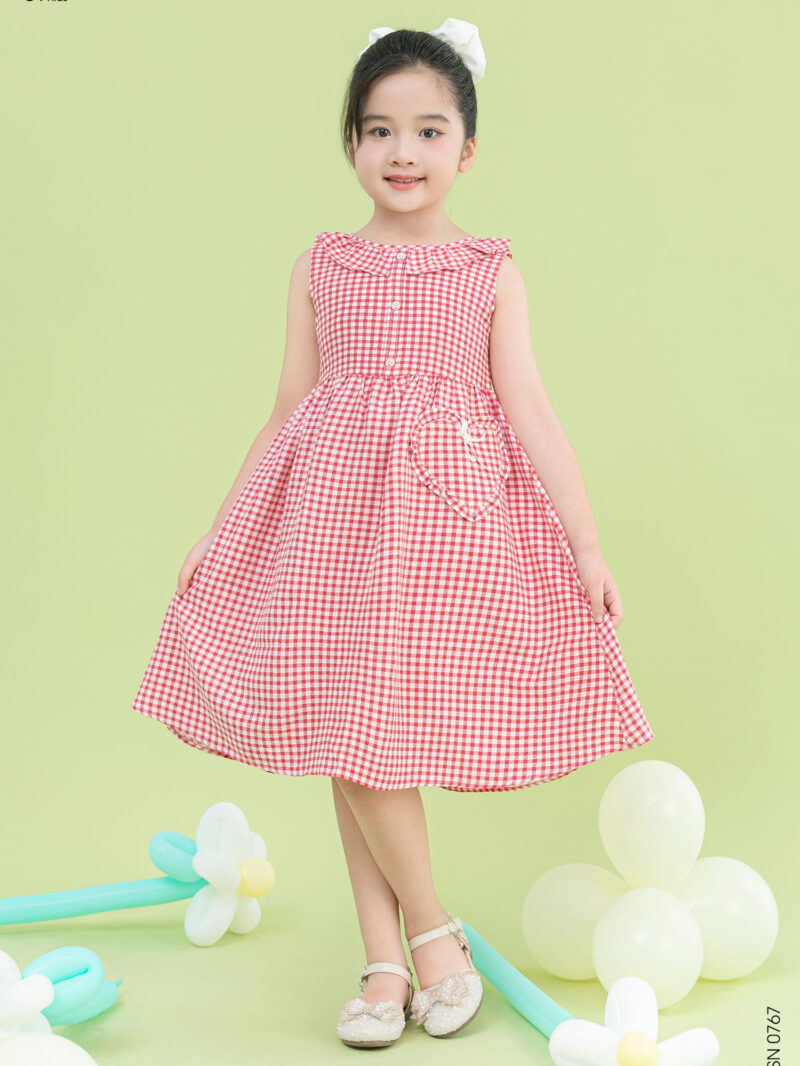 Váy sát nách bé gái chất liệu thô kẻ caro phối túi xinh xắn 25S12BĐSN0767-2
