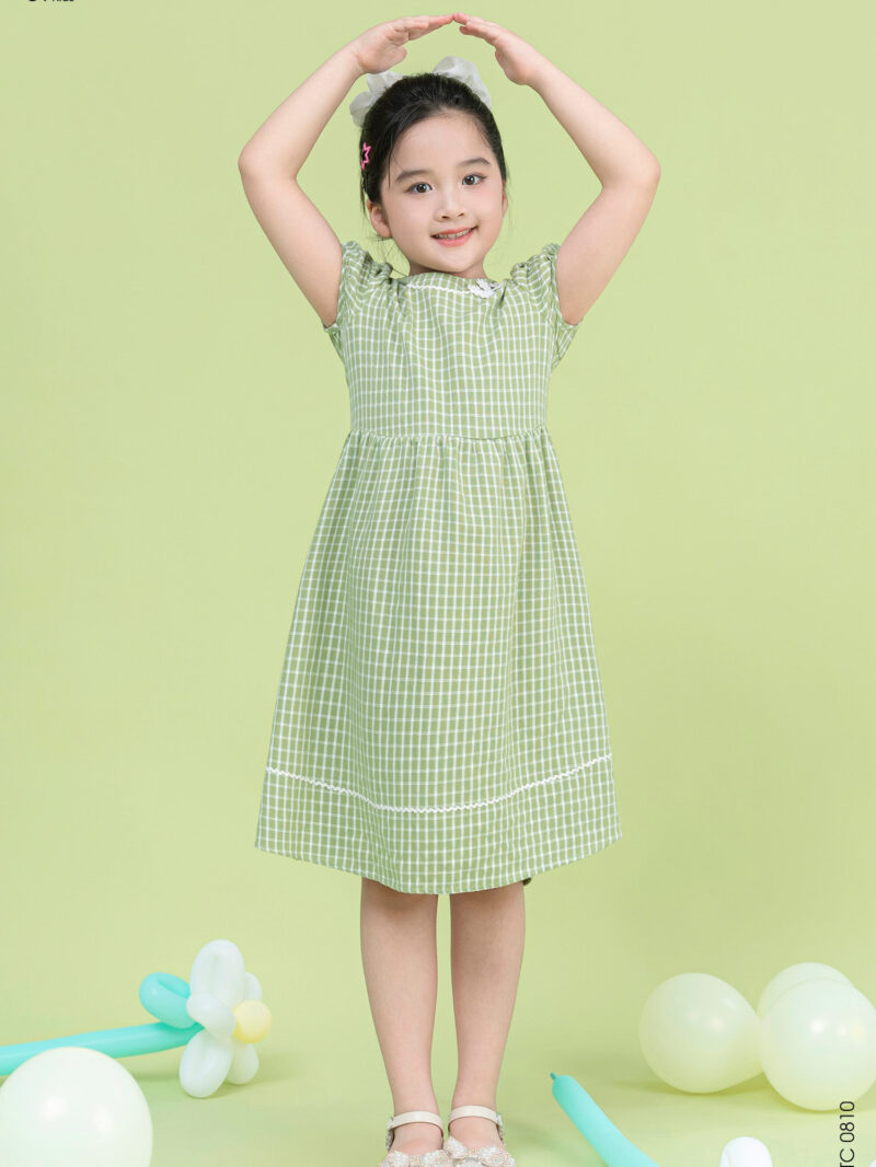 Váy tay cộc cho bé gái chất liệu thô họa tiết kẻ 25S17BĐTC0810-1